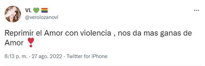 El mensaje de Verónica Lozano durante los enfrentamientos entre militantes y policías en Recoleta (Foto: Captura de Twitter)