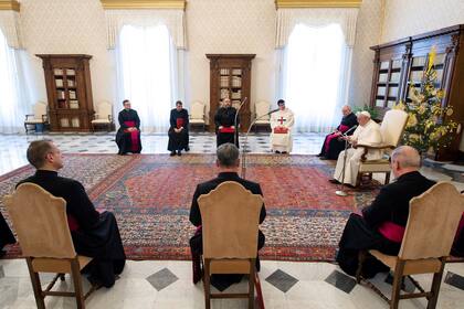 El mensaje del papa Francisco tras la sanción de la ley del aborto: "Todos nacemos porque alguien ha deseado para nosotros la vida"