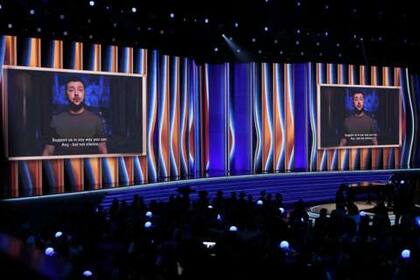 El mensaje del presidente de Ucrania, Volodimir Zelensky, durante los Grammy
