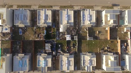 El mensaje se ve desde el aire