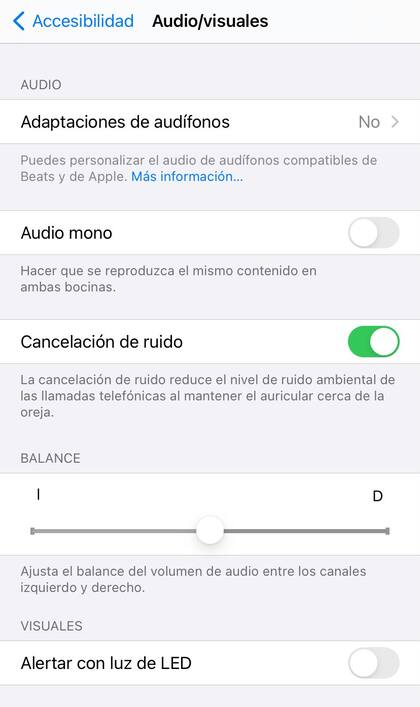 El menú de configuración de accesibilidad en algunos modelos de iPhone, donde aparece la opción "Cancelación de ruido"
