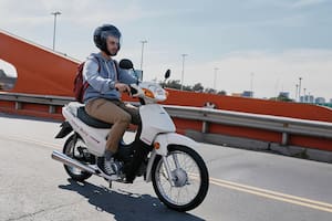 Cuánto cuesta transferir una moto usada este mes