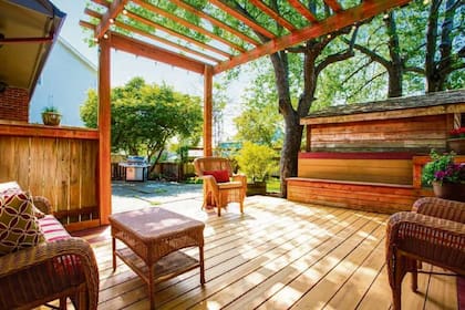 El mercado ofrece productos específicos para proteger la madera de forma sustentable. FOTO: Gentileza Sinteplast