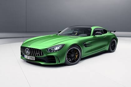 El Mercedes-Benz AMG GT R en su tan llamativo color verde