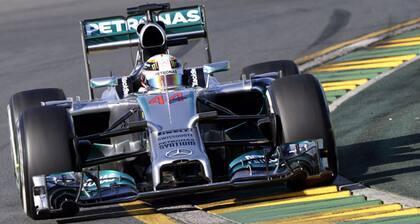 El Mercedes de Hamilton también brilló en Melbourne