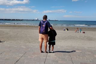 Decidió adoptar a un niño en Puerto Madryn, seis años después es padre de un adolescente