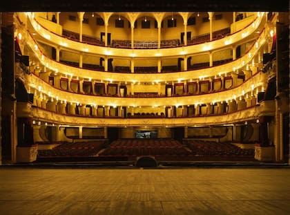 "El Mesías" fue compuesto para la época de Pascua, pues en la Europa del siglo XVIII se restringían las óperas y obras teatrales durante las fiestas religiosas.