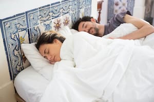 Cómo el método de sueño escandinavo puede ayudarte a dormir mejor