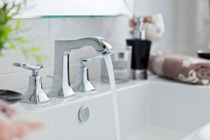 El método definitivo para eliminar el sarro de las griferías del hogar