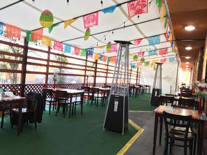 El mexicano comenzó a ahorrar con diferentes trabajos, hasta que logró comprar su primer local