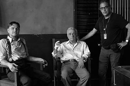El mexicano Rodrigo Prieto junto a Martin Scorsese y Leonardo DiCaprio en un alto de "Los asesinos de la luna"