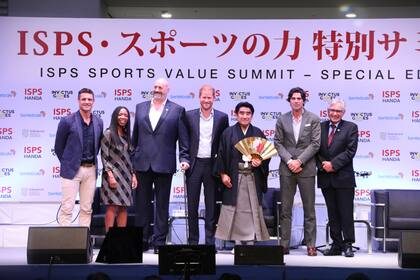 El miércoles, el príncipe Harry y Nacho Figueras estuvieron presentes en una cumbre organizada por la International Sports Promotion Society en Japón