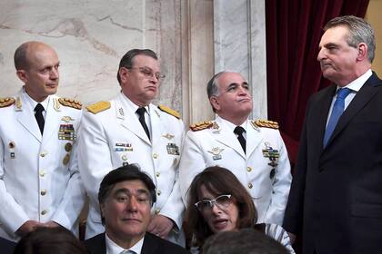 El ministro de Defensa, Agustín Rossi, en la asunción presidencial