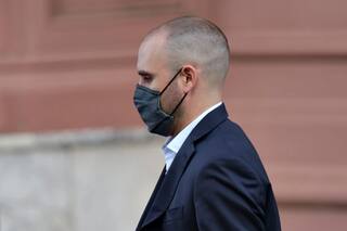 El avance de la pandemia pulverizó el presupuesto de Guzmán