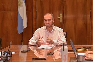 Deuda. Un pedido de Guzmán inquieta a los ministros de Economía provinciales