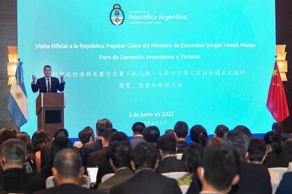 El ministro de Economía, Sergio Massa, en China