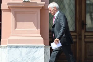 Cúneo Libarona prepara su renuncia y hay varios candidatos a sucederlo en el recambio más importante del Gobierno