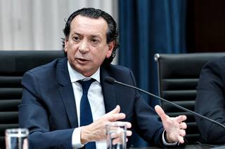 Sica: el bono a los trabajadores privados "no está cerrado", pero "hay voluntad"