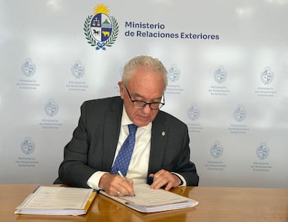 El ministro de relaciones exteriores de Uruguay