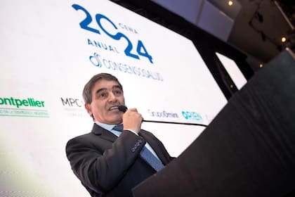 El ministro de Salud de la Ciudad de Buenos Aires destacó que "el consenso empieza por escuchar lo que el otro tiene de distinto, para aportar a mi interpretación de la realidad”