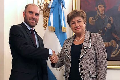 El ministro Guzmán junto a Kristalina Georgieva del FMI