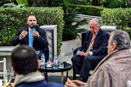 El ministro Martín Guzmán durante la reunión