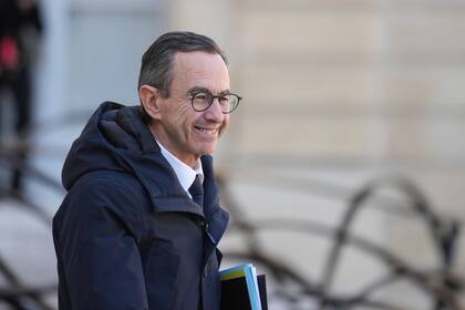El ministro francés del Interior, Bruno Retailleau, se reunió con los empresarios cripto