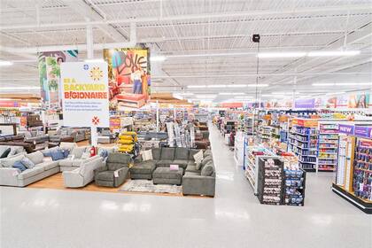 El minorita pondrá en liquidación todos sus productos debido al cierre