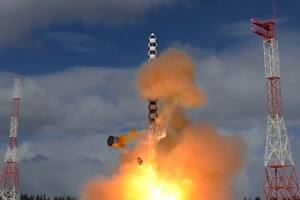 Putin refuerza su arsenal nuclear y promete la entrada en servicio del misil intercontinental “Satan II”