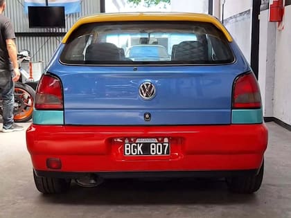 El modelo combina cuatro colores al mismo tiempo