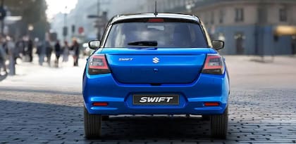 El modelo destaca por su consumo: declara un promedio de 4,3 L/100 km en uso mixto