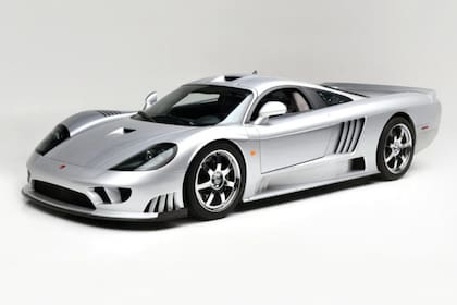 El modelo estadounidense Saleen S7 Twin Turbo arañó los 400 km/h