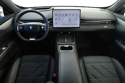 El modelo incluirá una pantalla central de 15,4”