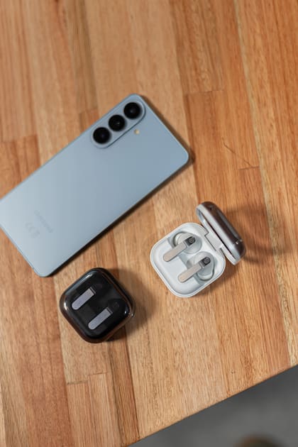 El modelo S26 y los nuevos auriculares de Samsung: un combo explosivo