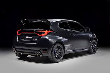 El modelo se distingue por incorporar equipamiento exclusivo diseñado para reflejar el estilo de conducción del piloto francés