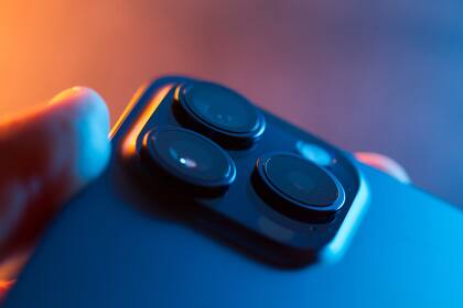 El módulo de cámaras de un iPhone 16 vendrá en orientación vertical y no en diagonal como en modelos anteriores