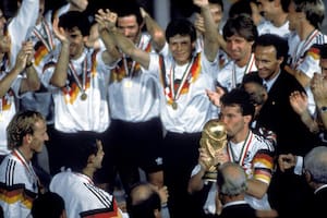 Cómo están hoy las figuras de Alemania que le ganaron a Argentina en Italia 90