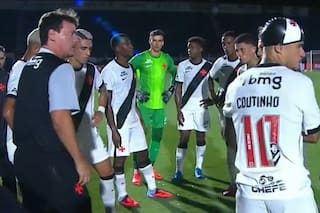 La furiosa reacción del ex DT de Brasil contra los jugadores de su equipo que se hizo viral