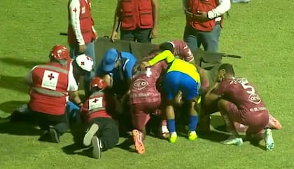 El momento de la atención al jugador brasileño