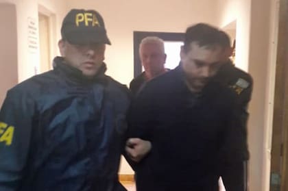 El momento de la detención de Julio Daniel Álvarez en Río Gallegos