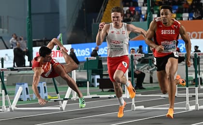 El momento de la fortísima caída de Quique Llopis durante la competencia en Estambul 