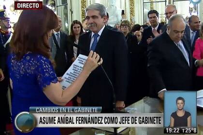 El momento de la jura de Aníbal como jefe de Gabinete el 26 de febrero de 2015