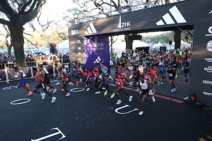 El momento de la largada de la Media Maratón 21K de Buenos Aires