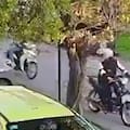 Motochorros asaltaron a una familia cuando llevaba al médico a una mujer de 86 años