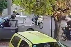 Motochorros asaltaron a una familia cuando llevaba al médico a una mujer de 86 años