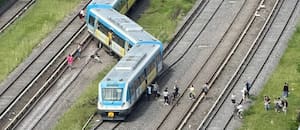 Descarriló una formación del Tren Sarmiento a metros de la estación Liniers: 20 heridos