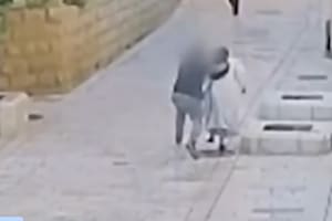 El estremecedor video del ataque a una monja francesa en Jerusalén