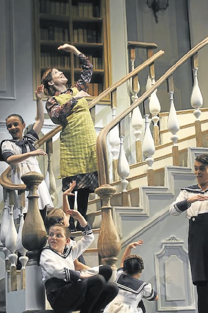 El momento del "Do-Re-Mi", con María y los chicos Von Trapp