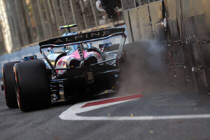 El momento del impacto del Alpine de Colapinto con el muro de la curva 4