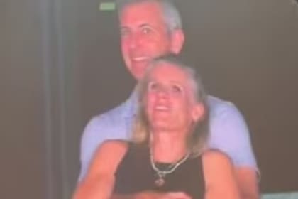 El momento en el que Andy Byron y Kristin Cabot fueron capturados infraganti (Foto: Captura)